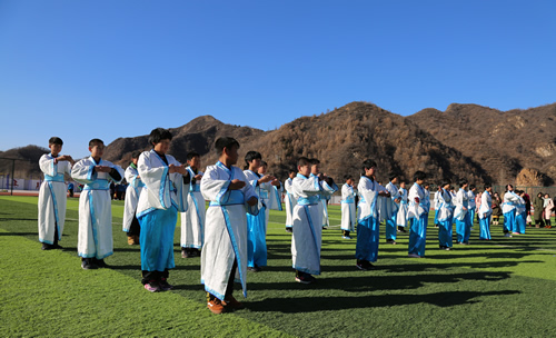 一班一品展示《汉服礼仪操》