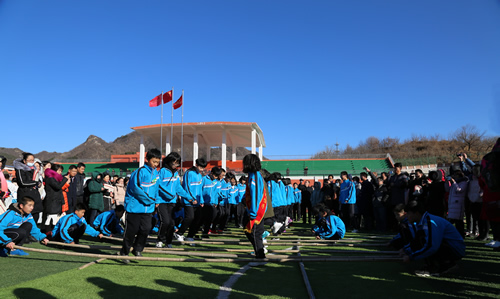 一班一品展示之《竹竿舞》