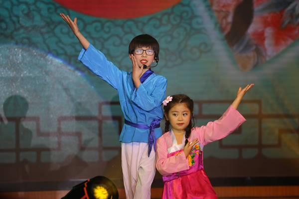 戏曲串烧《女驸马、谁说女子不如男、都有一颗红亮的心、对花