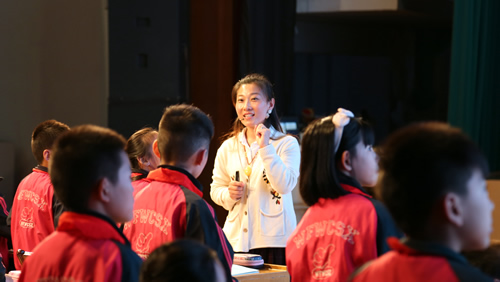 刘维丽:《古诗接龙》(五年级学生)