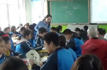 单萍：《M6U2 The WWF is working hard to same them all》