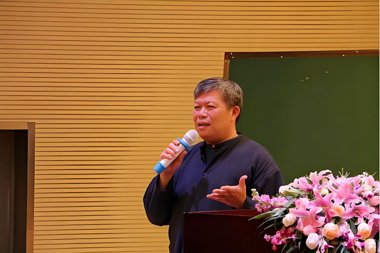 杨东平：走向教育创新5 变革之中的传统文化教育 第 4 张