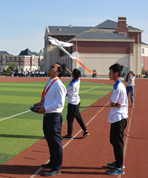 飞机模型飞行表演