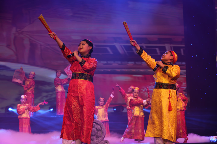 歌舞：《北京胡同》