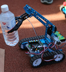 机器人斜面运输