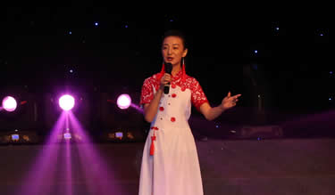 歌曲：《故乡是北京》