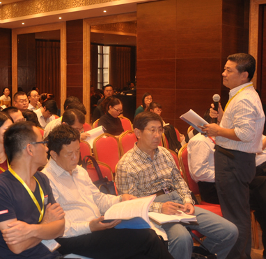 精彩纷呈的课改论坛